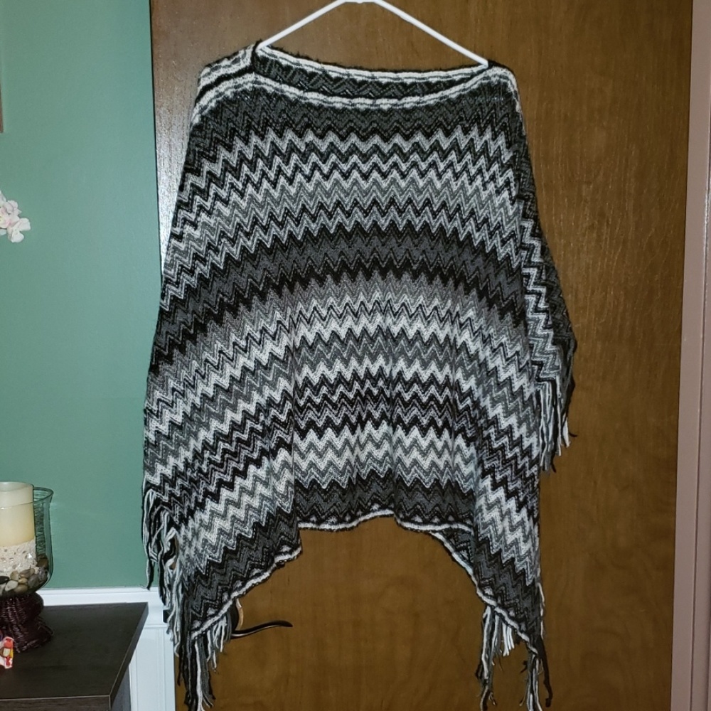 Knit poncho